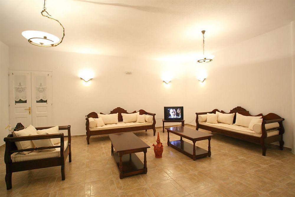 Paros Inn Logarász Kültér fotó