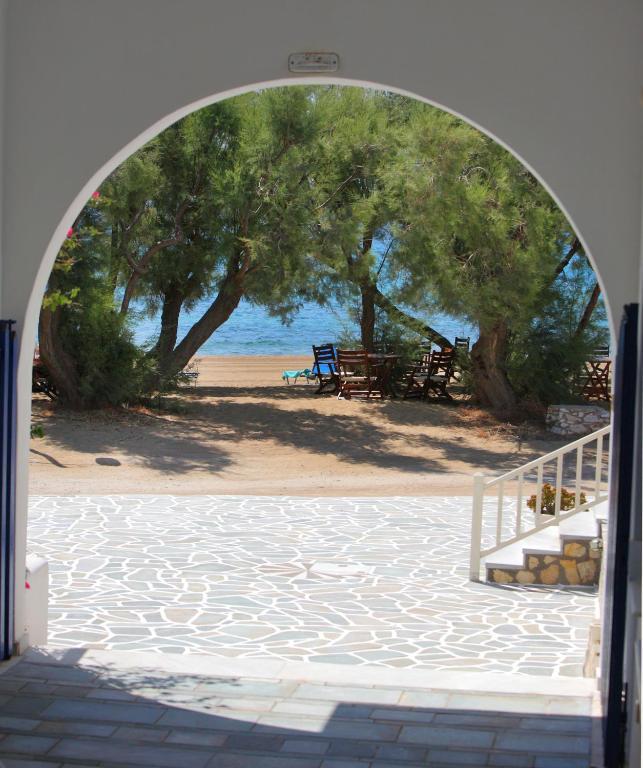 Paros Inn Logarász Kültér fotó